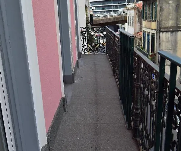 Casa de hóspedes Madeirarooms 3*