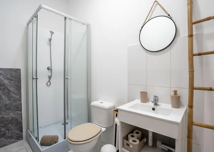 Pensión Madeirarooms