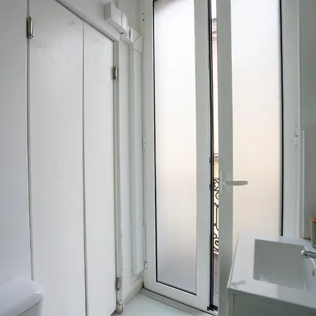 Madeirarooms 招待所