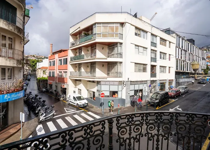 Madeirarooms 招待所 3*